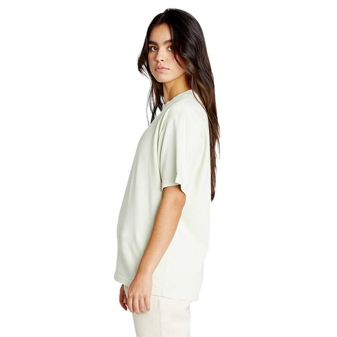 heavyweight pigment tee pistachio model women side